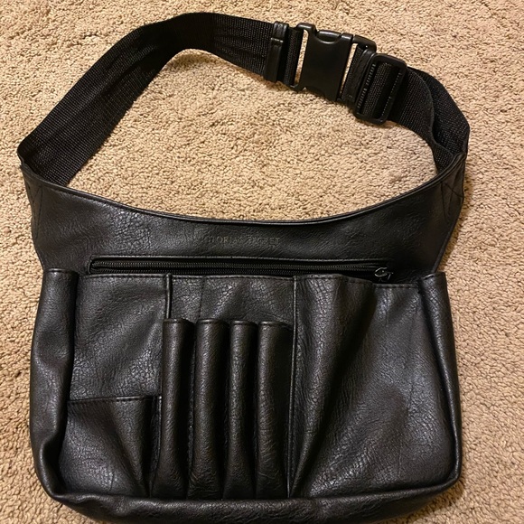 VICTORIAS SECRET EMPLOYEE FANNY PACK - Picture 1 of 4